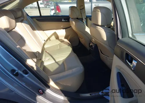 2009 Hyundai Genesis 4.6 z USA, uszkodzony, nr VIN KMHGC46F29U047105